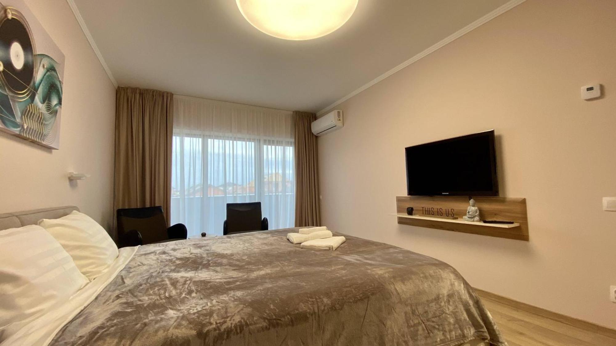This Is Us Apartments Oradea Dış mekan fotoğraf