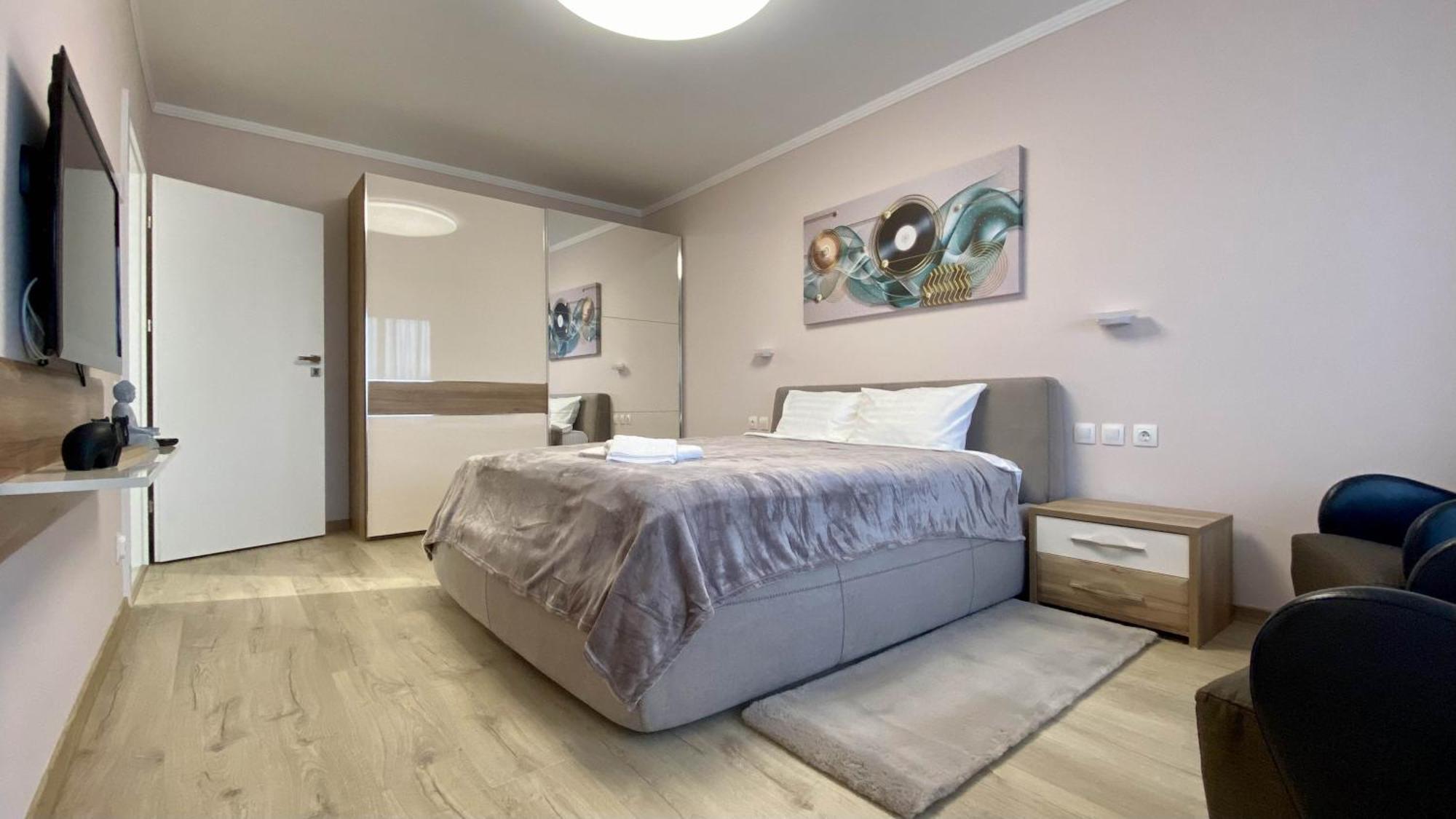 This Is Us Apartments Oradea Dış mekan fotoğraf